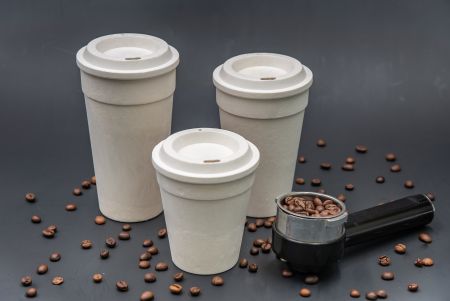 木薯粉生物分解杯 - 木薯粉制作、咖啡外带杯、环保杯、手摇饮料杯。